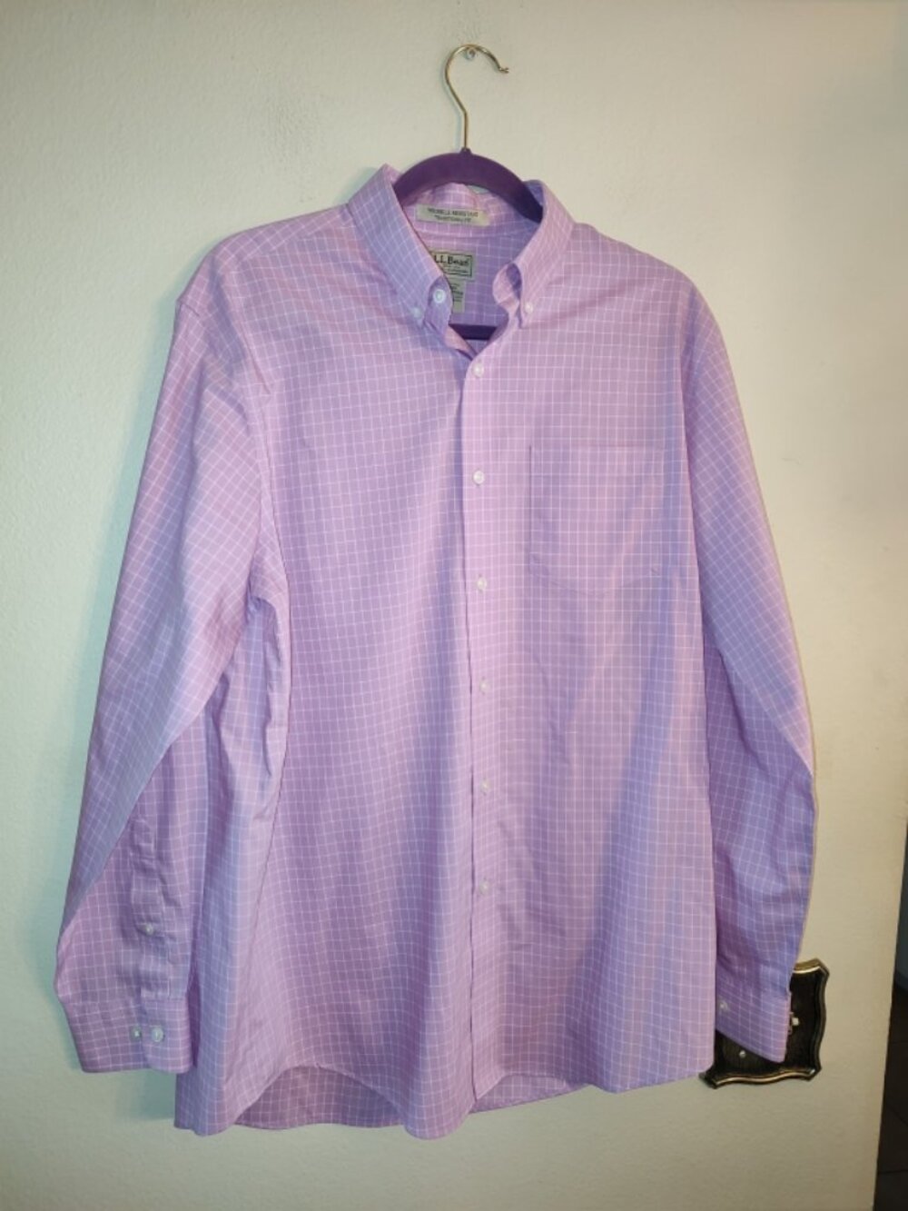 Men's L.L. Bean Wrinkle-Free Pinpoint Pink White Tattersall Cotton Shirt Size M